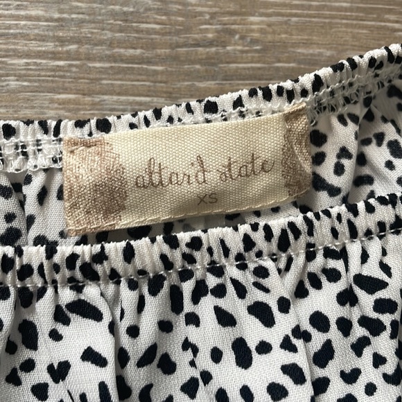 Long sleeve off the shoulder blouse - Picture 2 of 3